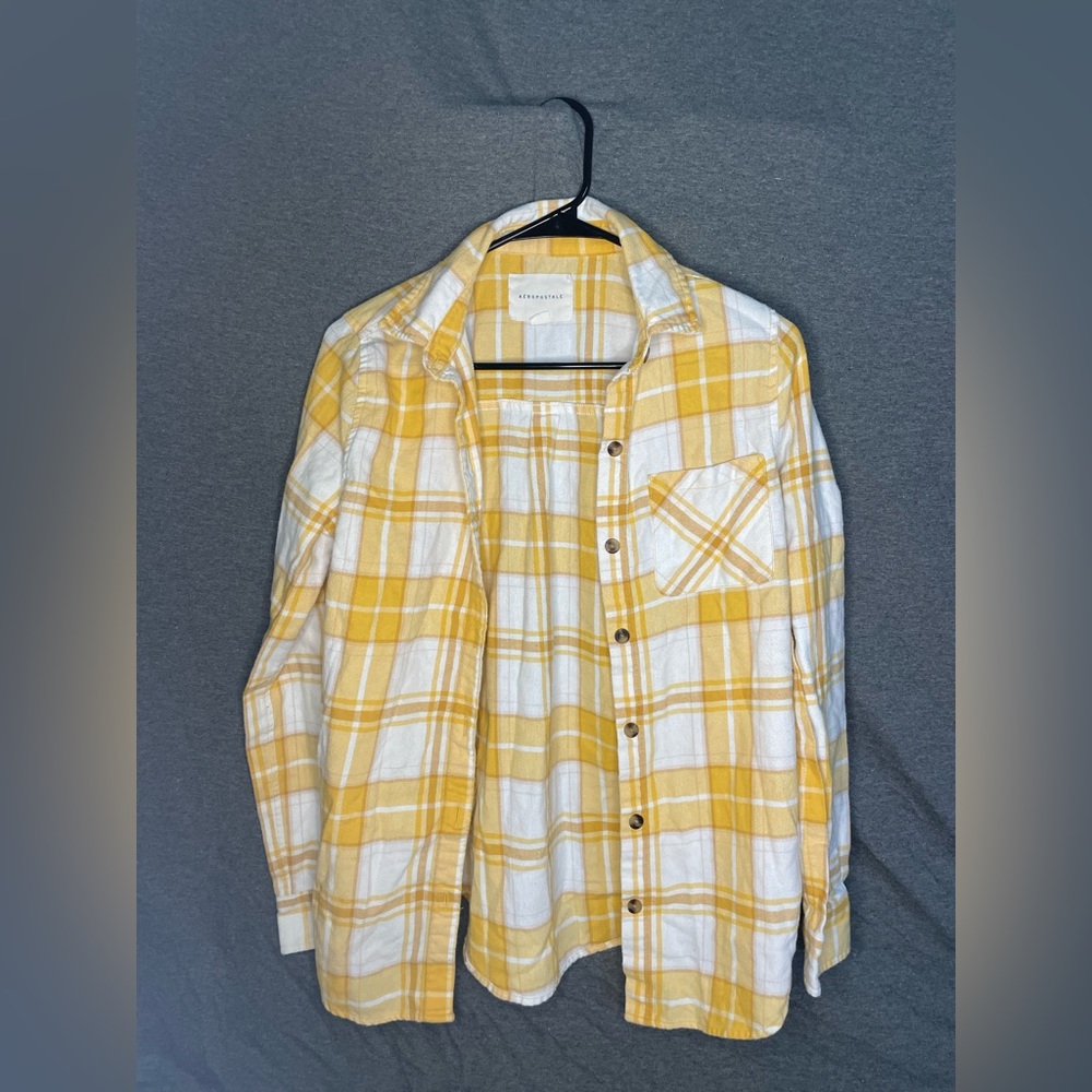 Aeropostale yellow flannel